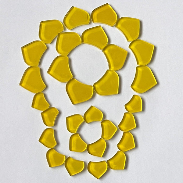 Forma de mandala de cristal de 4 oz, color amarillo